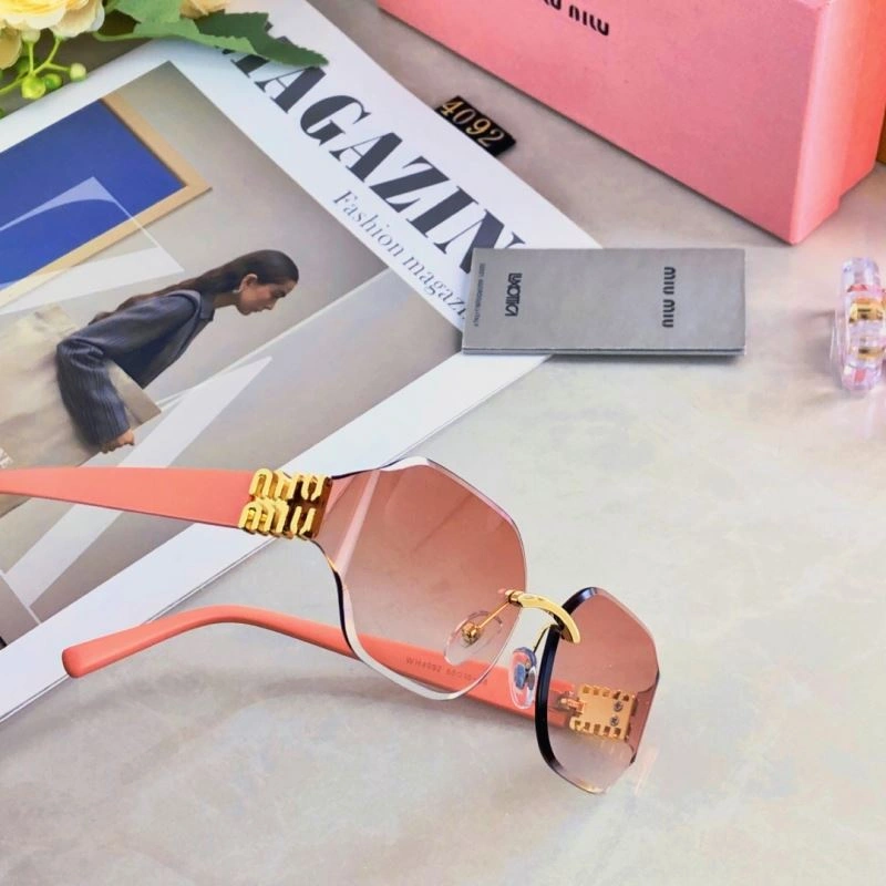 FastDry Miu Miu Sunglasses 281542
