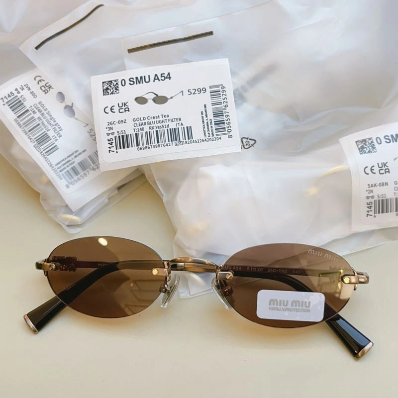 Miu Miu Sunglasses Durable 281513