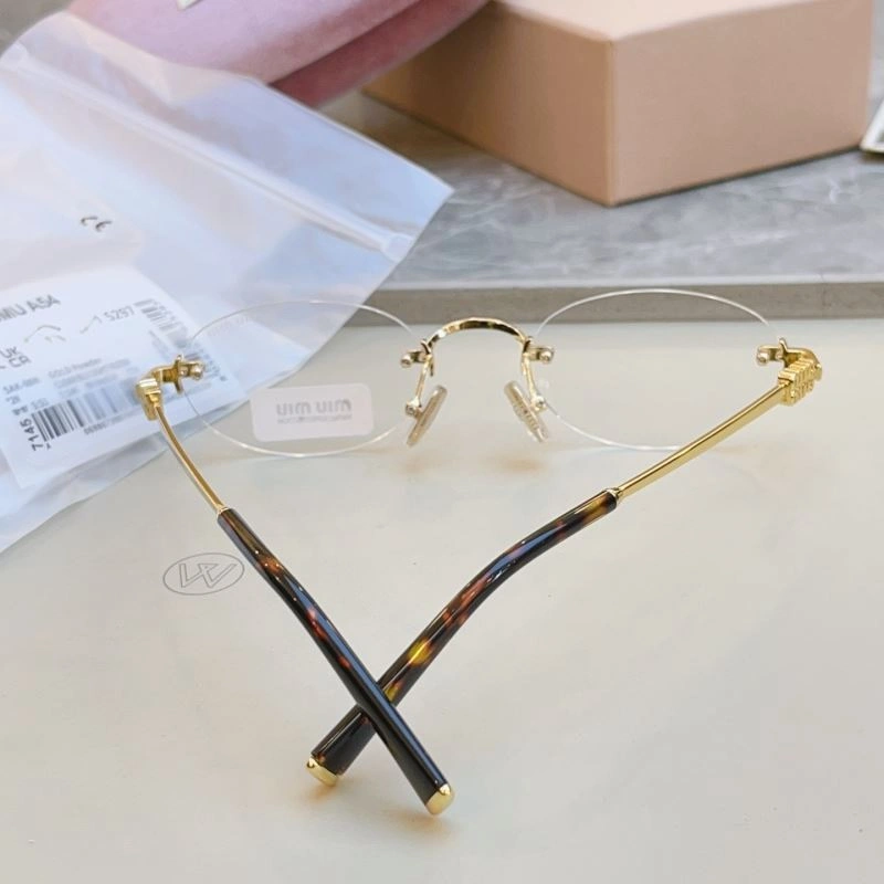 Miu Miu Sunglasses Durable 281513