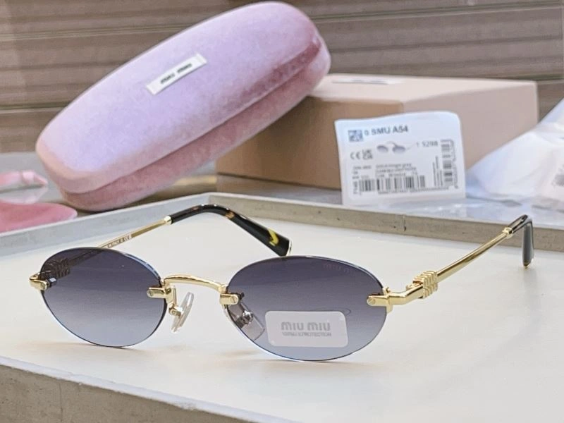 Breathable Miu Miu Sunglasses 281515