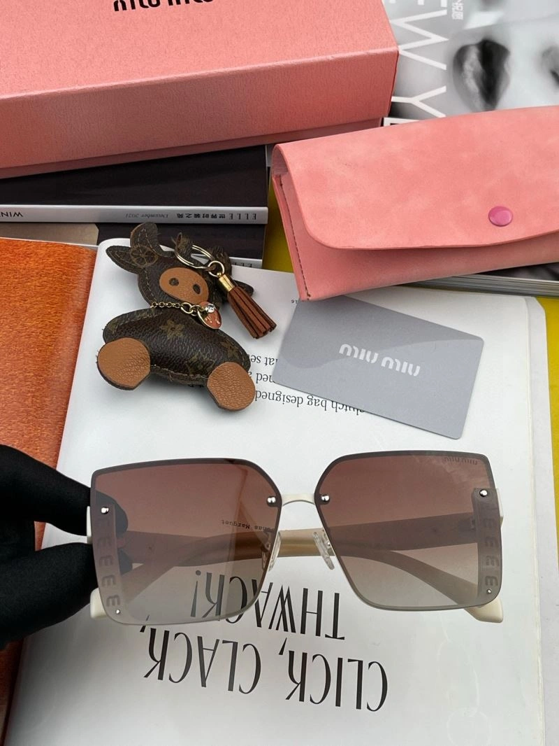 Sporty Miu Miu Sunglasses 281509