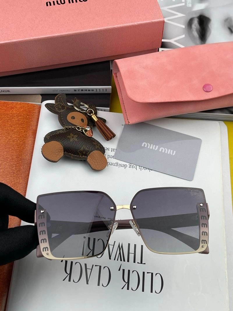 Sporty Miu Miu Sunglasses 281509