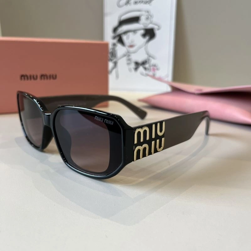 Miu Miu Sunglasses Comfortable 281503