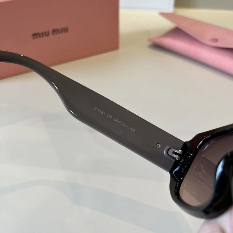 Miu Miu Sunglasses Comfortable 281503