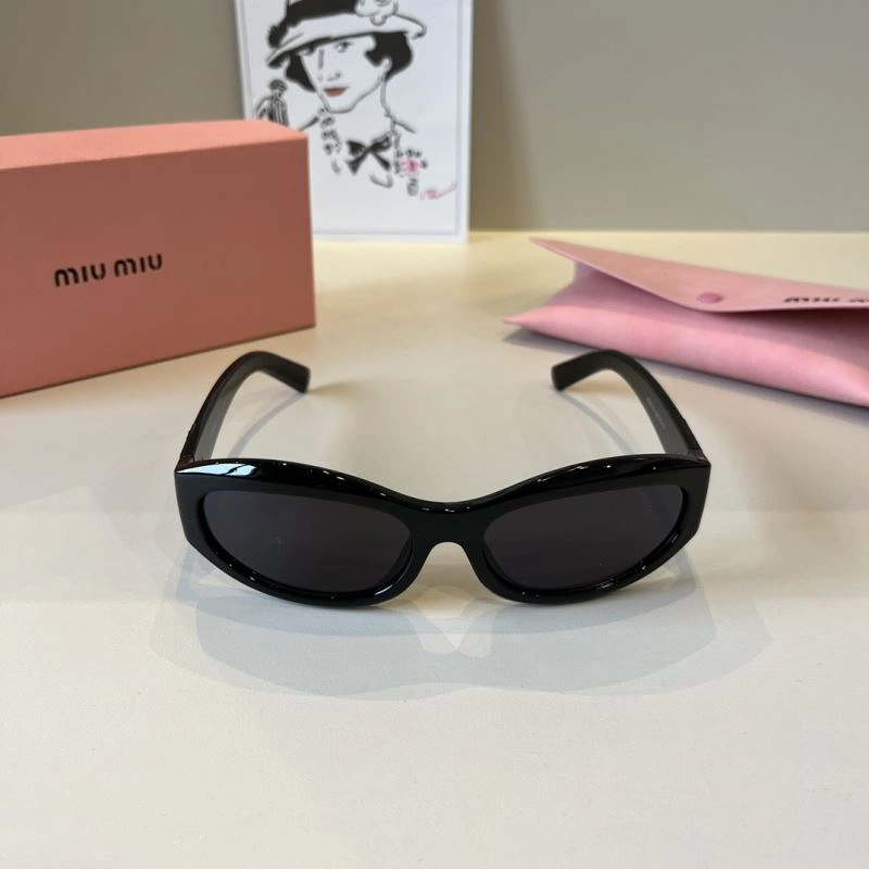 Durable Miu Miu Sunglasses 281484