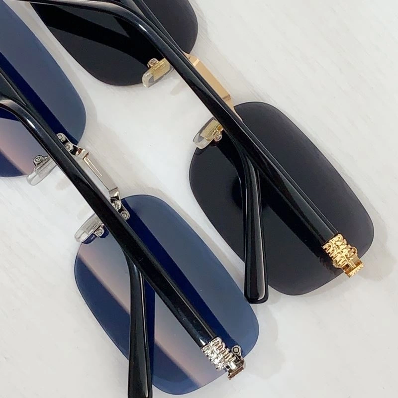 Comfortable Miu Miu Sunglasses 281707