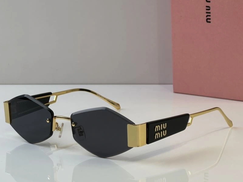 Miu Miu Sunglasses Soft 281687