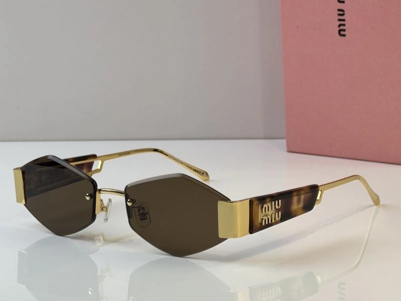 Miu Miu Sunglasses Soft 281687