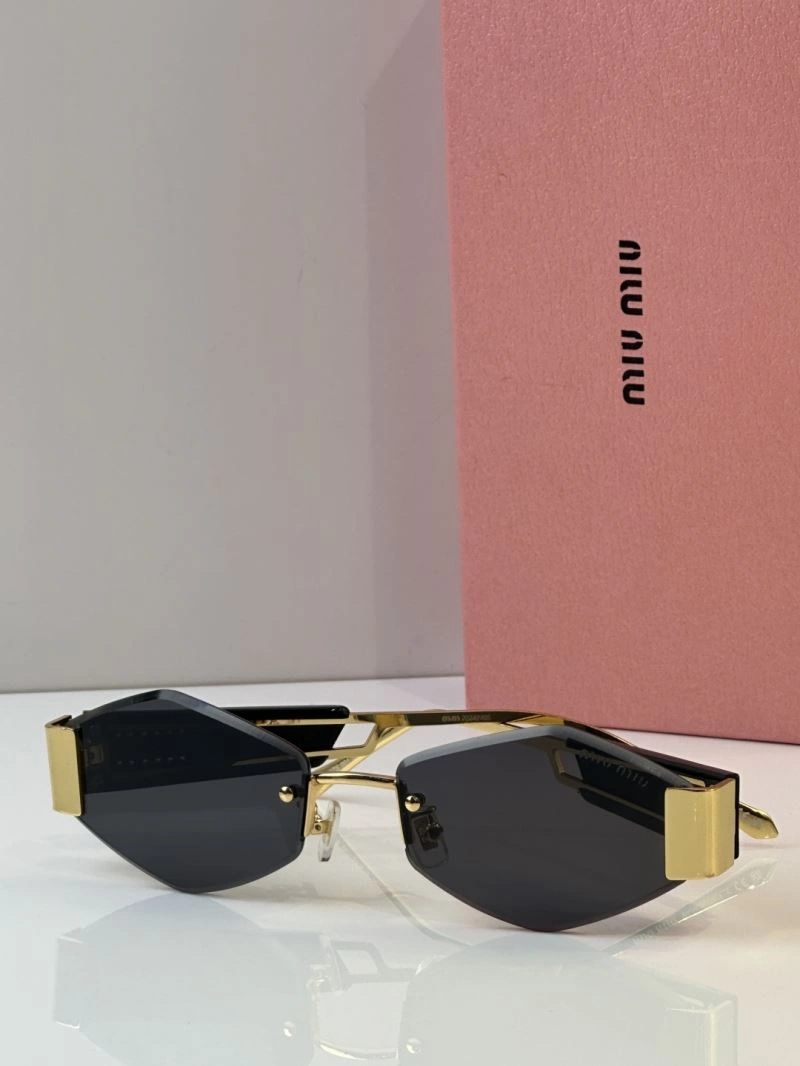 Miu Miu Sunglasses Soft 281687