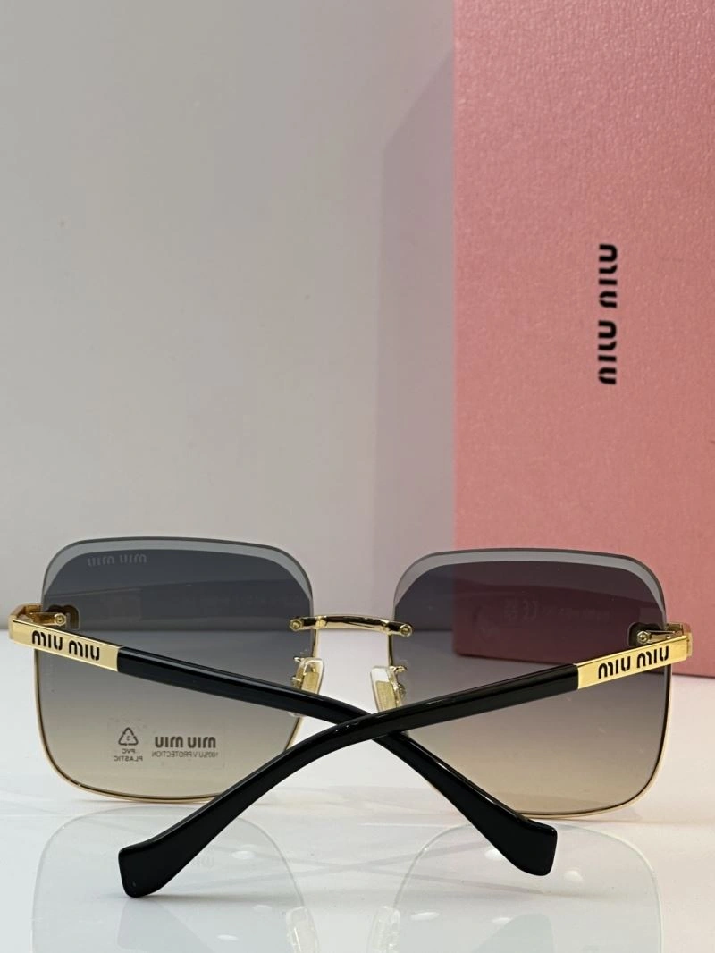 Packable Miu Miu Sunglasses 281708