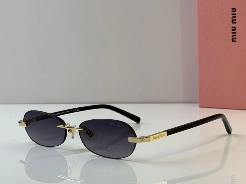 Breathable Miu Miu Sunglasses 281684