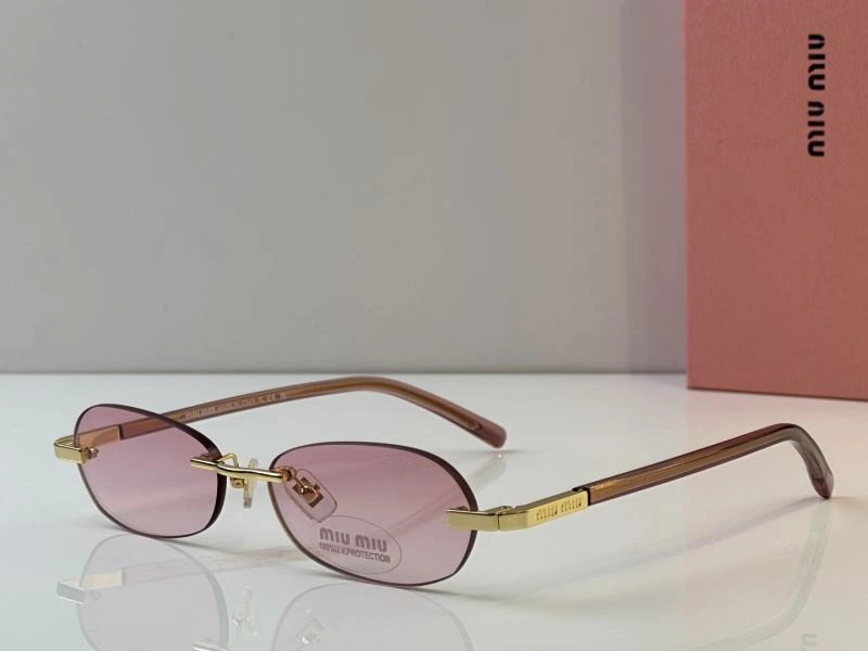 Breathable Miu Miu Sunglasses 281684