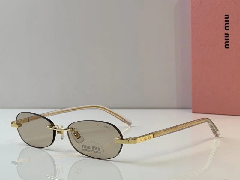 Breathable Miu Miu Sunglasses 281684