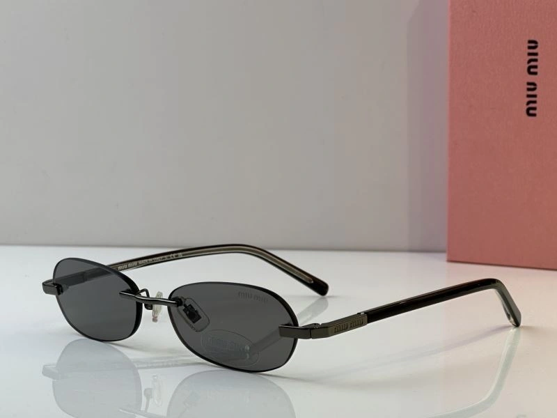 Breathable Miu Miu Sunglasses 281684
