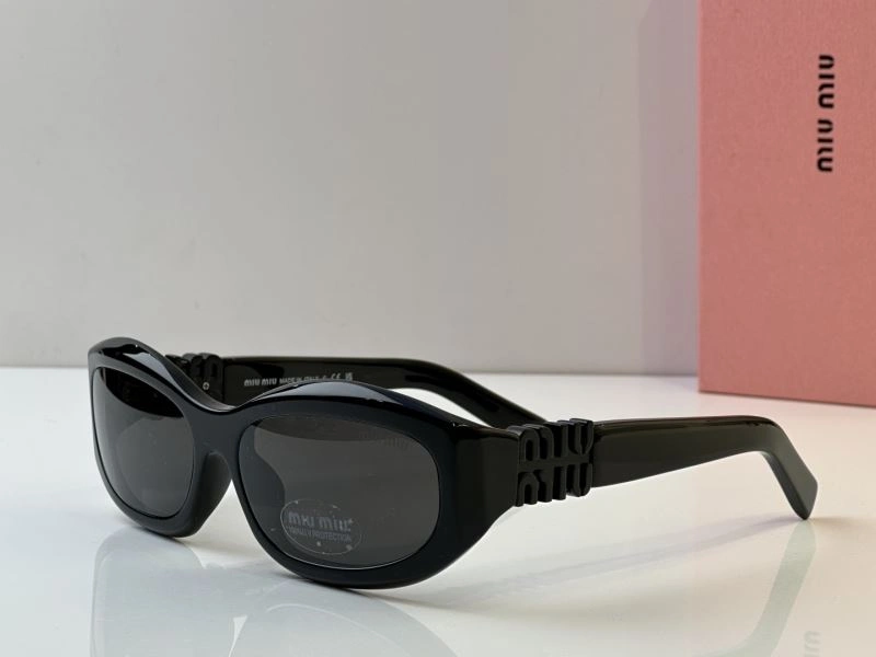 Miu Miu Sunglasses Durable 281683