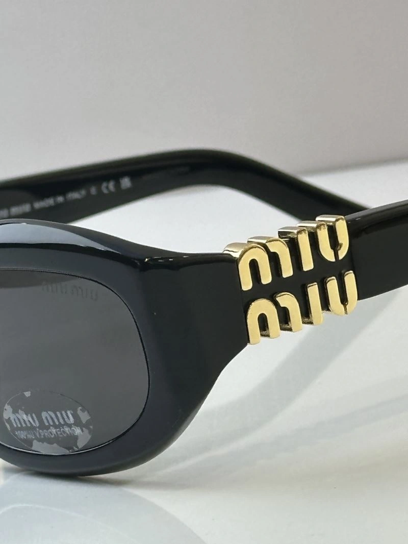 Miu Miu Sunglasses Durable 281683