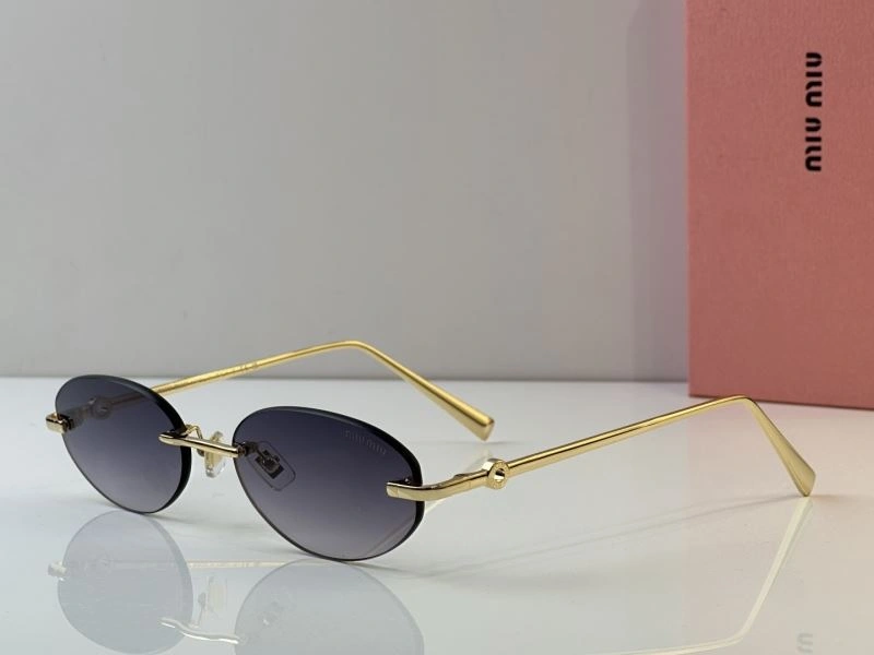 Miu Miu Sunglasses WaterResistant 281681