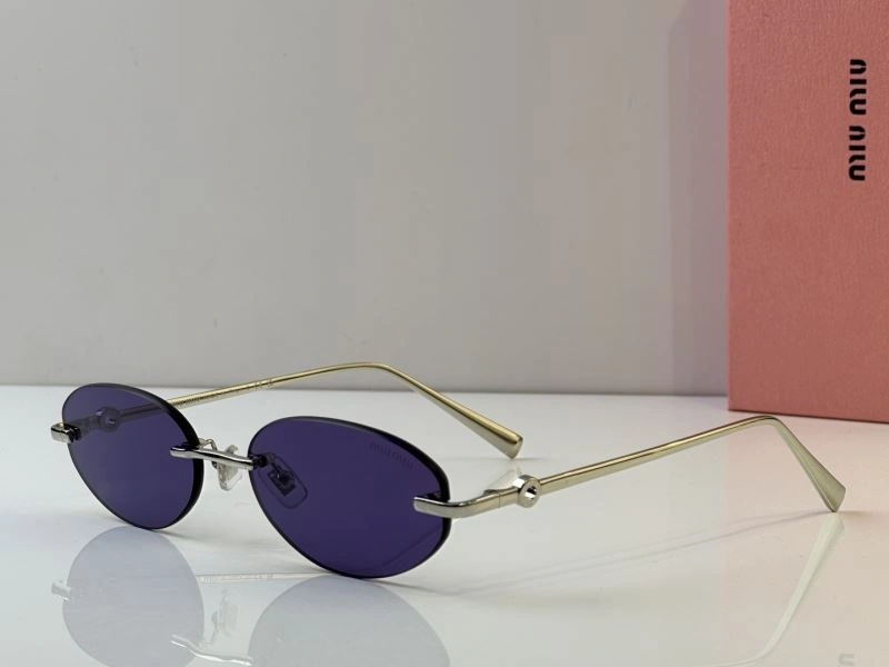 Miu Miu Sunglasses WaterResistant 281681