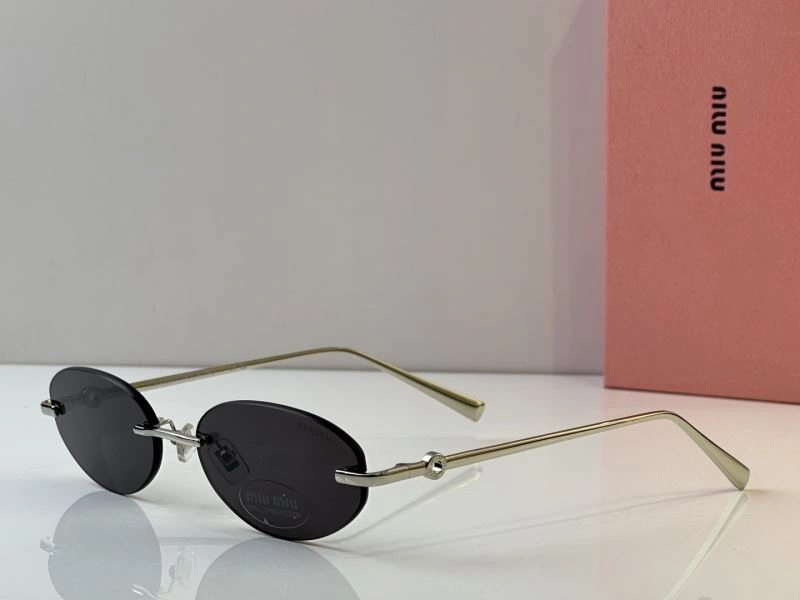 Miu Miu Sunglasses WaterResistant 281681