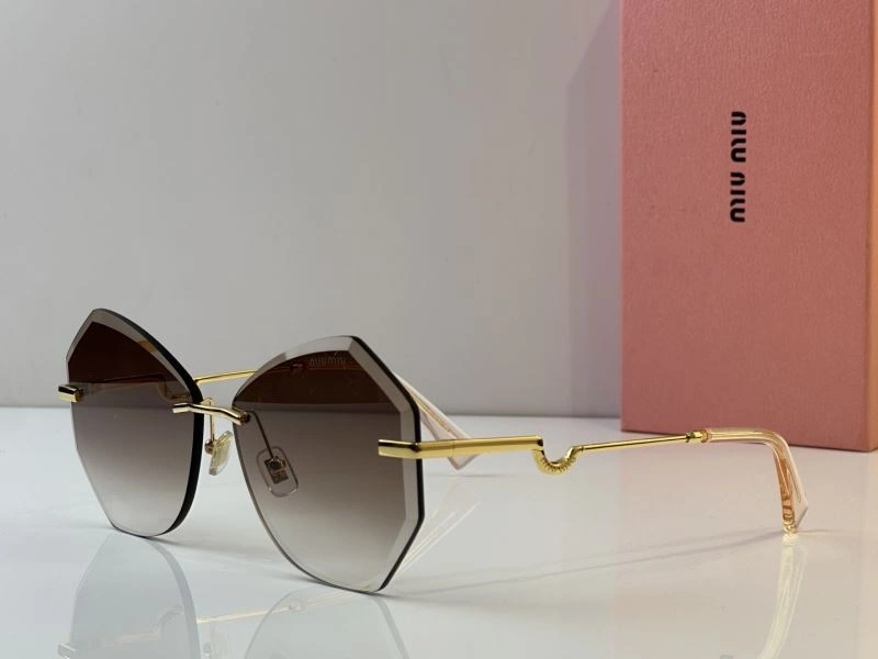 Miu Miu Sunglasses Comfortable 281680