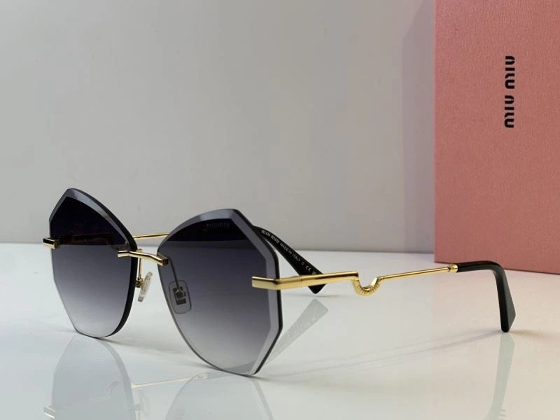 Miu Miu Sunglasses Comfortable 281680