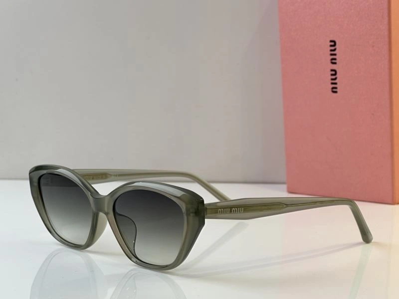 Miu Miu Sunglasses Comfortable 281679