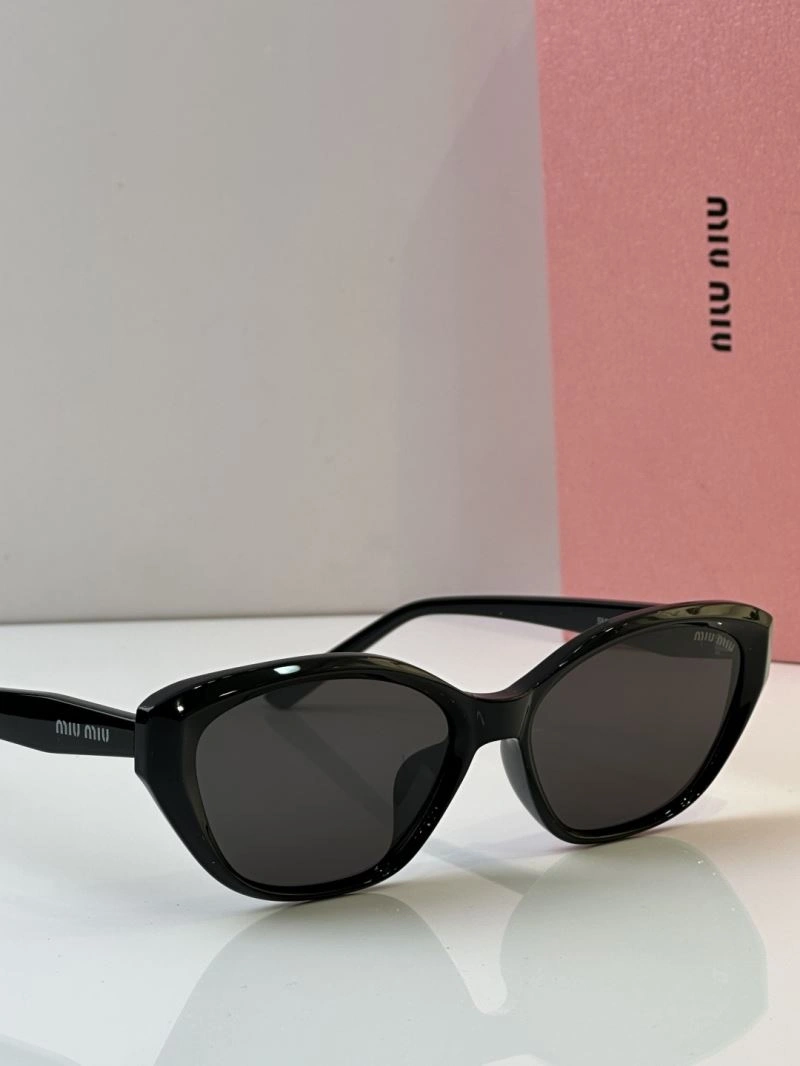 Miu Miu Sunglasses Comfortable 281679