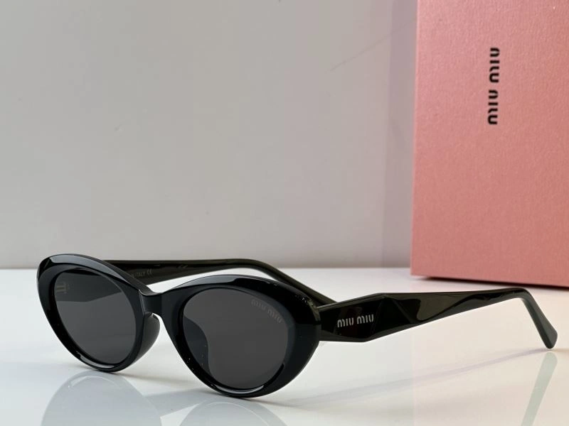 Breathable Miu Miu Sunglasses 281675