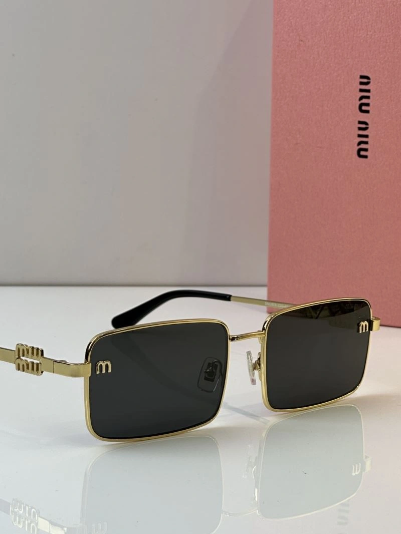 Tailored Miu Miu Sunglasses 281674
