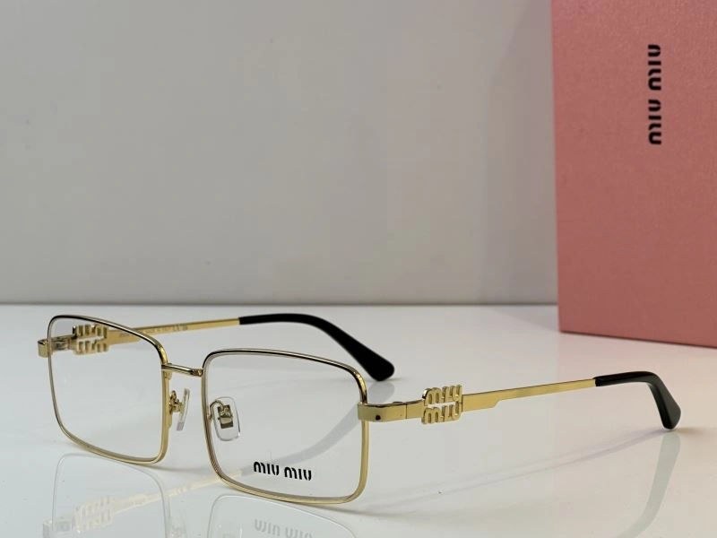 Tailored Miu Miu Sunglasses 281674