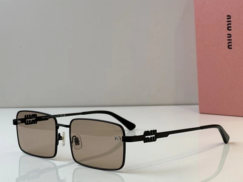Tailored Miu Miu Sunglasses 281674