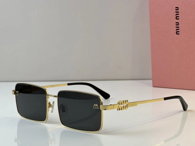 Tailored Miu Miu Sunglasses 281674