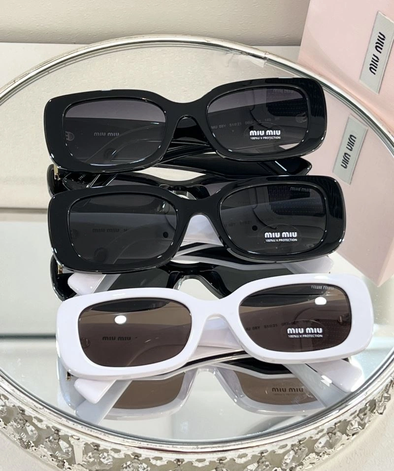 Miu Miu Sunglasses Sophisticated 281670