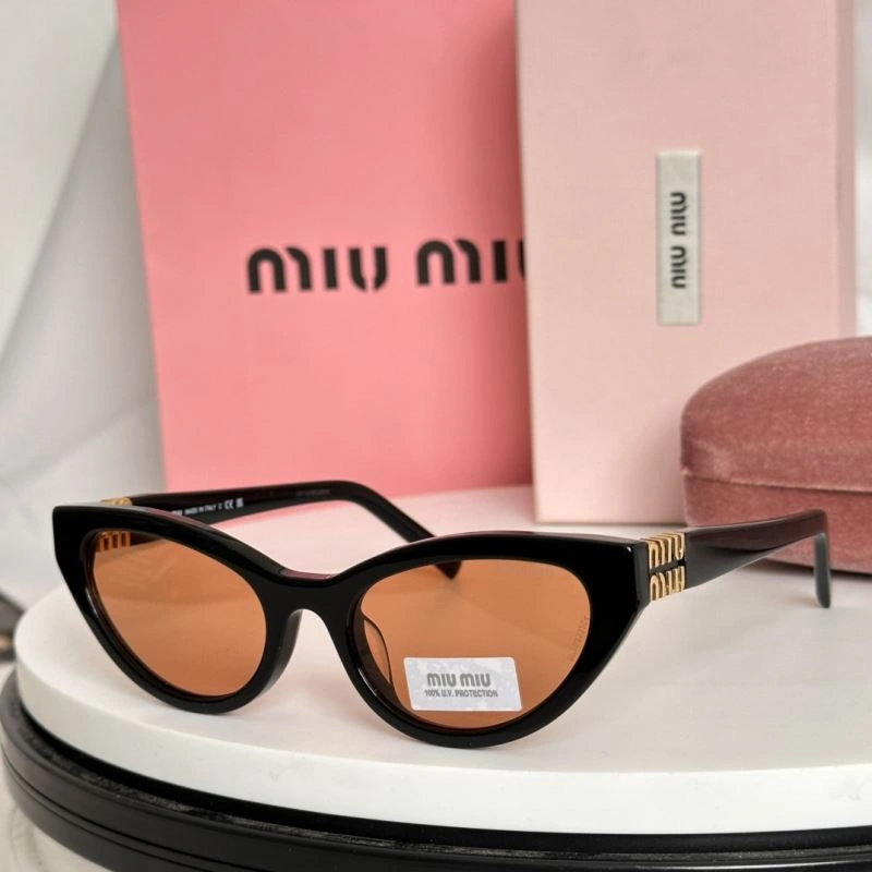 Durable Miu Miu Sunglasses 281646