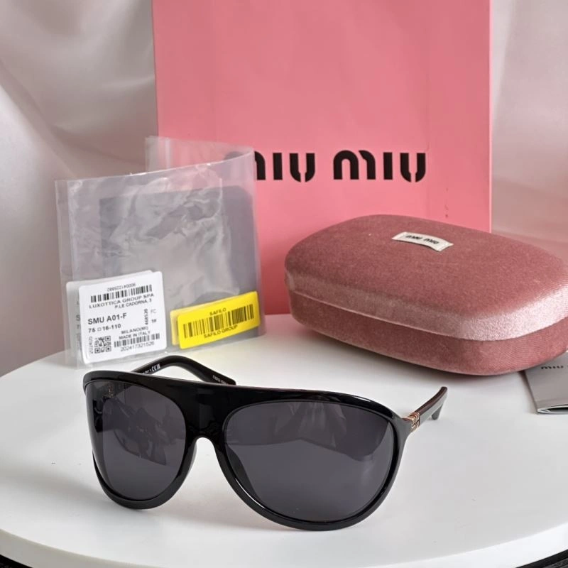 Bold Miu Miu Sunglasses 281652
