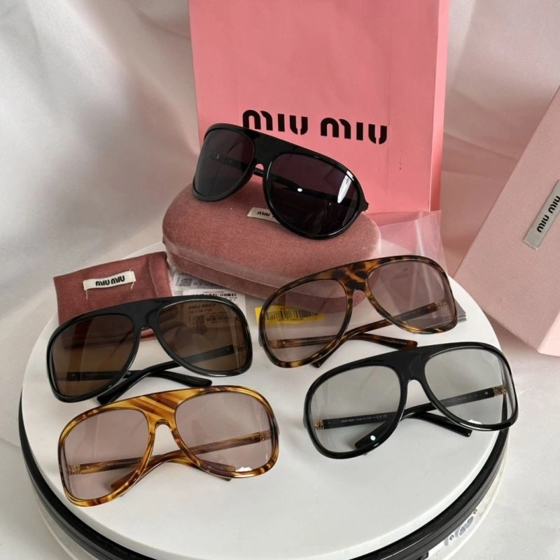 Bold Miu Miu Sunglasses 281652