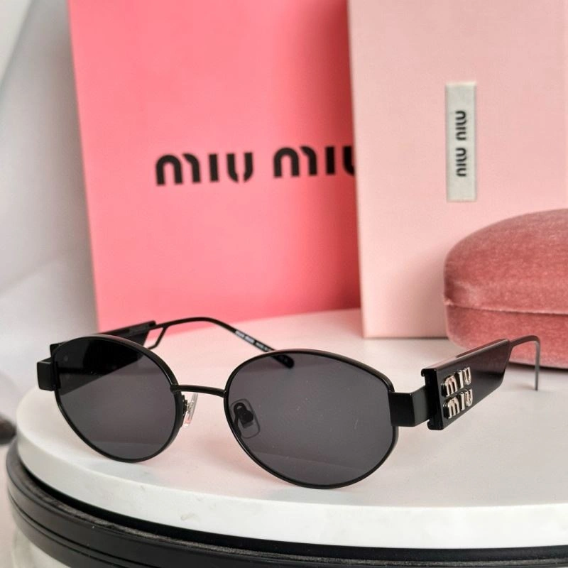 Miu Miu Sunglasses Lightweight 281672
