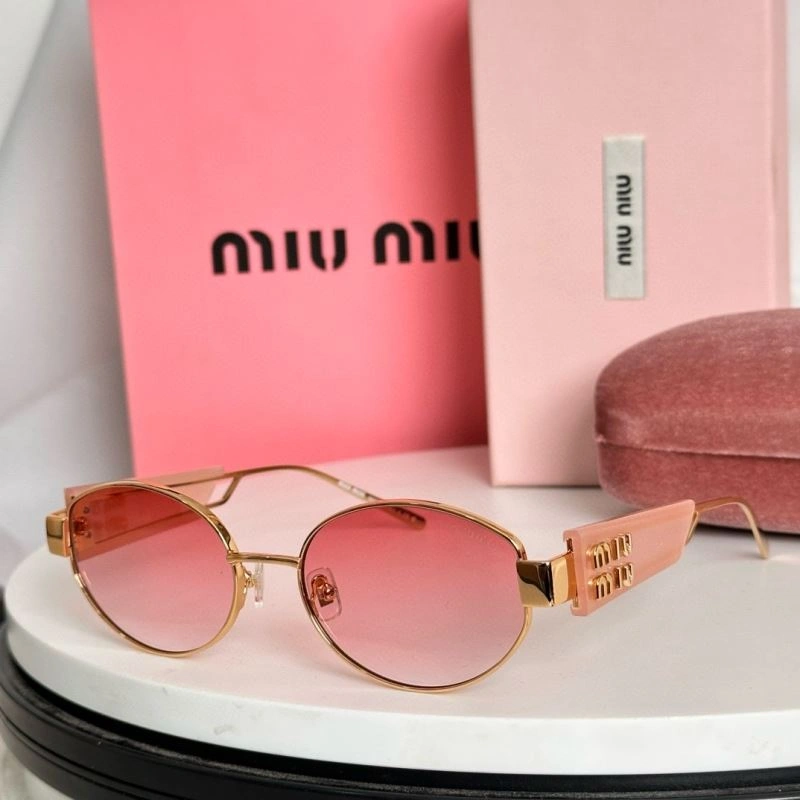 Miu Miu Sunglasses Lightweight 281672