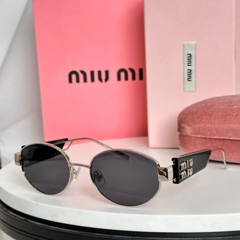 Miu Miu Sunglasses Lightweight 281672