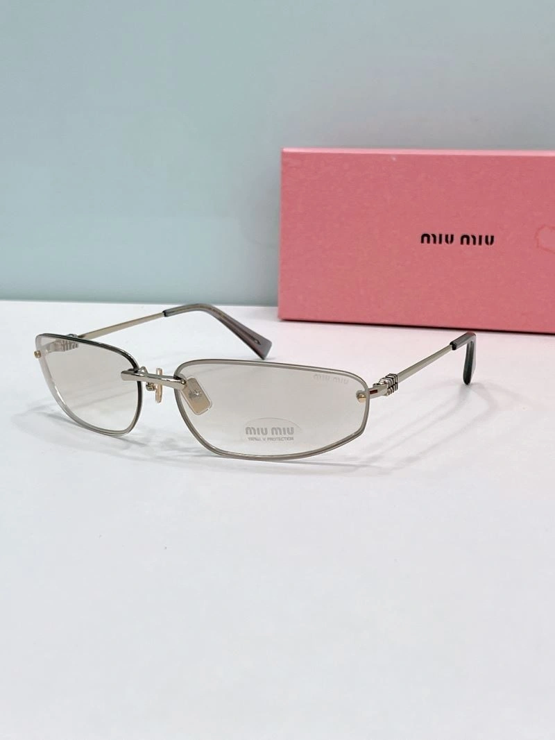 Elegant Miu Miu Sunglasses 281658