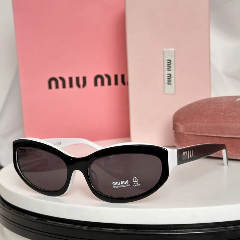 OdorResistant Miu Miu Sunglasses 281659