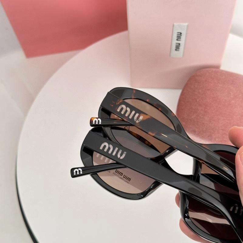 Unique Miu Miu Sunglasses 281650