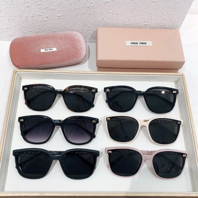 Breathable Miu Miu Sunglasses 281660