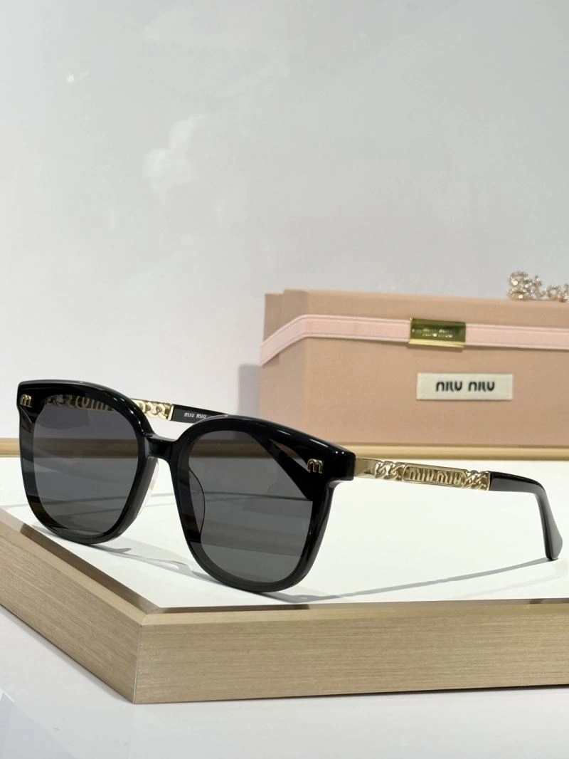Breathable Miu Miu Sunglasses 281660