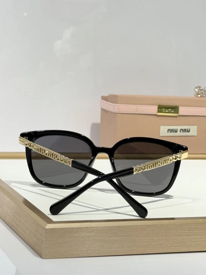 Breathable Miu Miu Sunglasses 281660