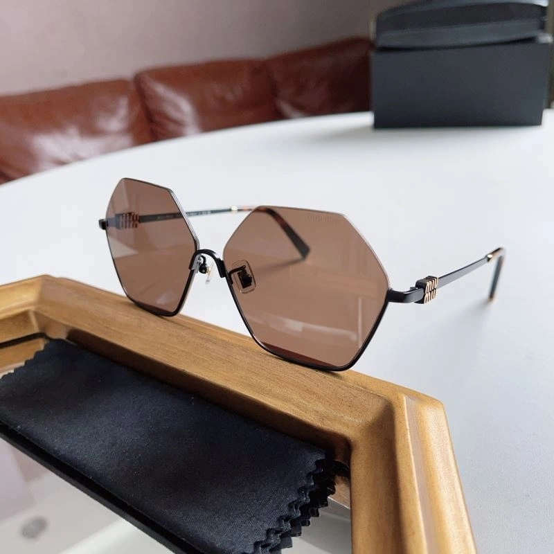 Miu Miu Sunglasses Bright 281648