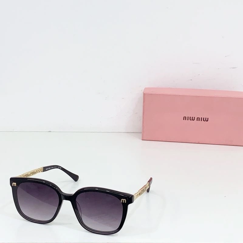 Miu Miu Sunglasses Durable 281663