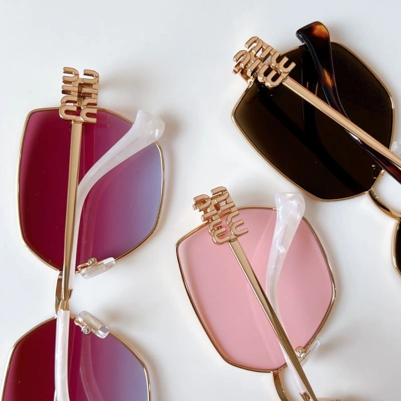 Timeless Miu Miu Sunglasses 281661