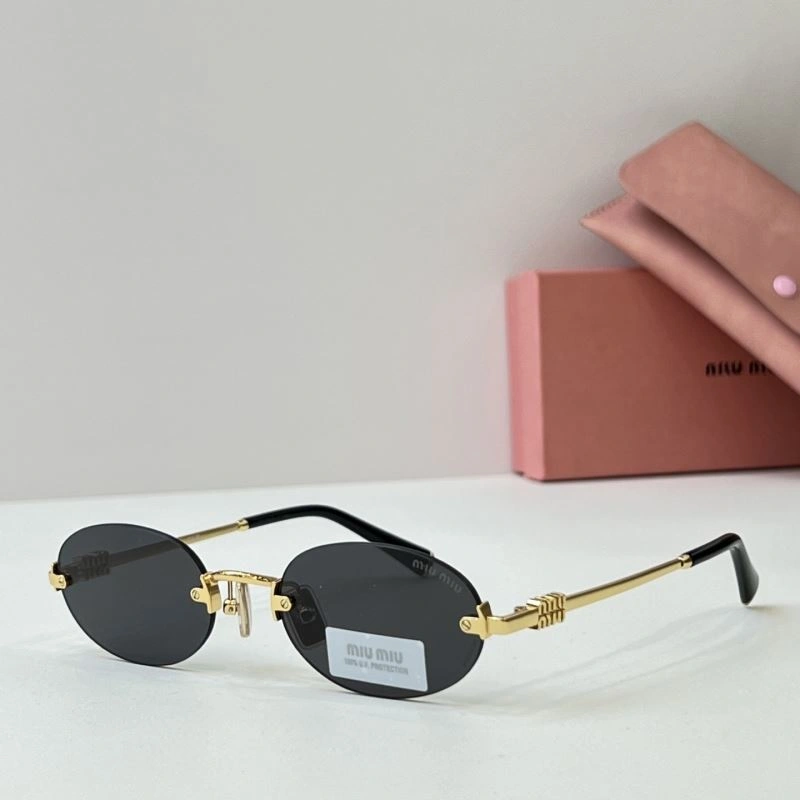 Packable Miu Miu Sunglasses 281664
