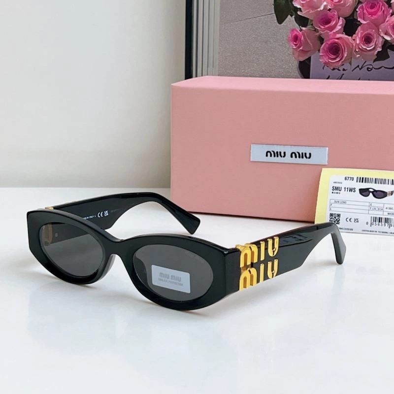 MultiPurpose Miu Miu Sunglasses 281668